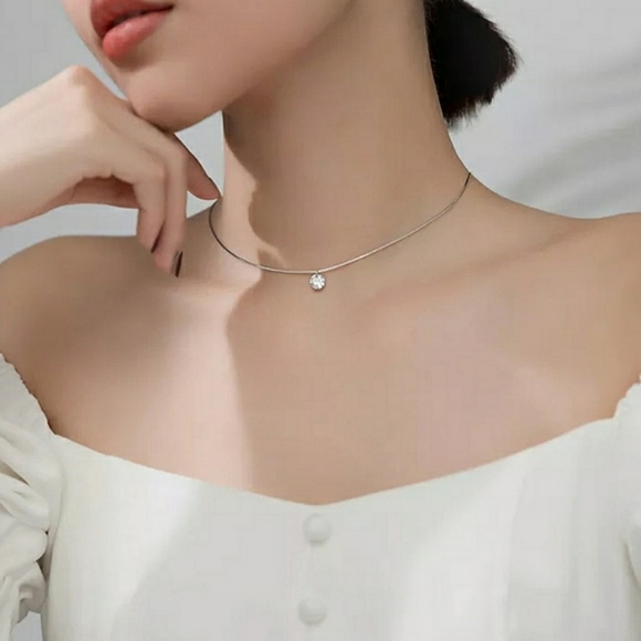 NEW Dainty 925 Sterling Silver Loose Solitare Diamond Necklace - Picture 8 of 9